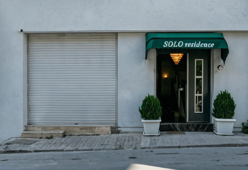 هتل سولو رزیدنس